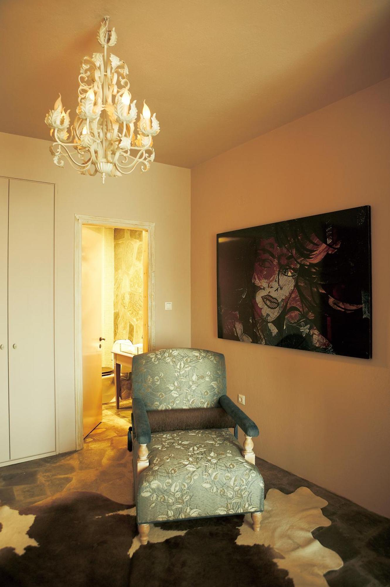 Art Hotel Mirtali Додони Экстерьер фото
